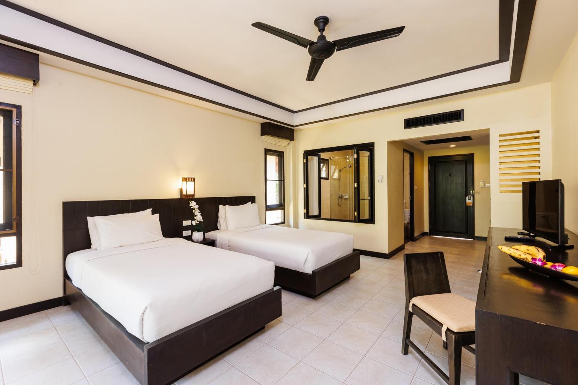 Nang Thong Beach Resort Khao Lak Esterno foto